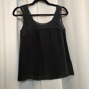 ✨$4 Sale Banana Republic Silk & Shear Sleeveless Blouse Size XS Petite